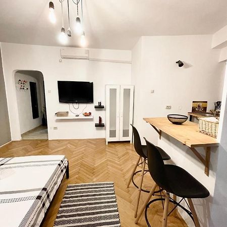 Old Town Central Studio 23 Bukareszt Zewnętrze zdjęcie